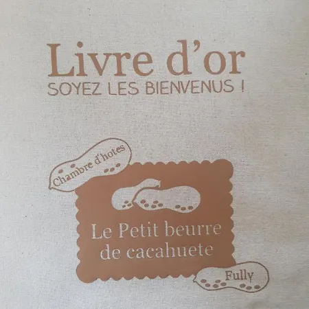 Le Petit Beurre De Cacahuete Et Le Poivre Et Sel *