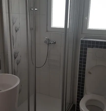 Le Petit Beurre De Cacahuete Et Le Poivre Et Sel