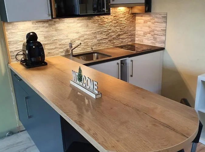 Le Petit Beurre De Cacahuète Et Le Café De Paris Fully