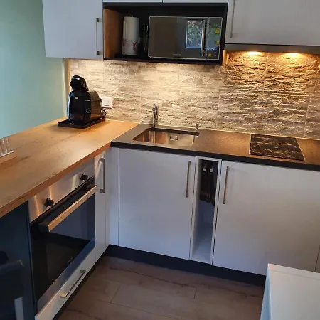 Le Petit Beurre De Cacahuete Et Le Poivre Et Sel * Fully